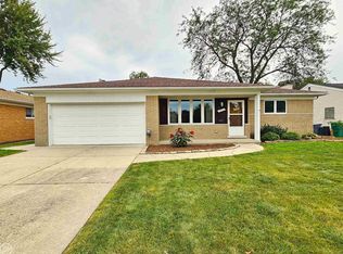 19012 Biscayne Ave, Eastpointe, MI