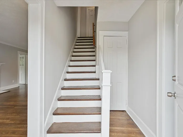 101 Pulaski St — Photo 4