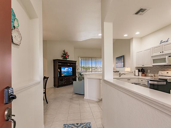 2nd image of 4248 Liron Ave APT 202