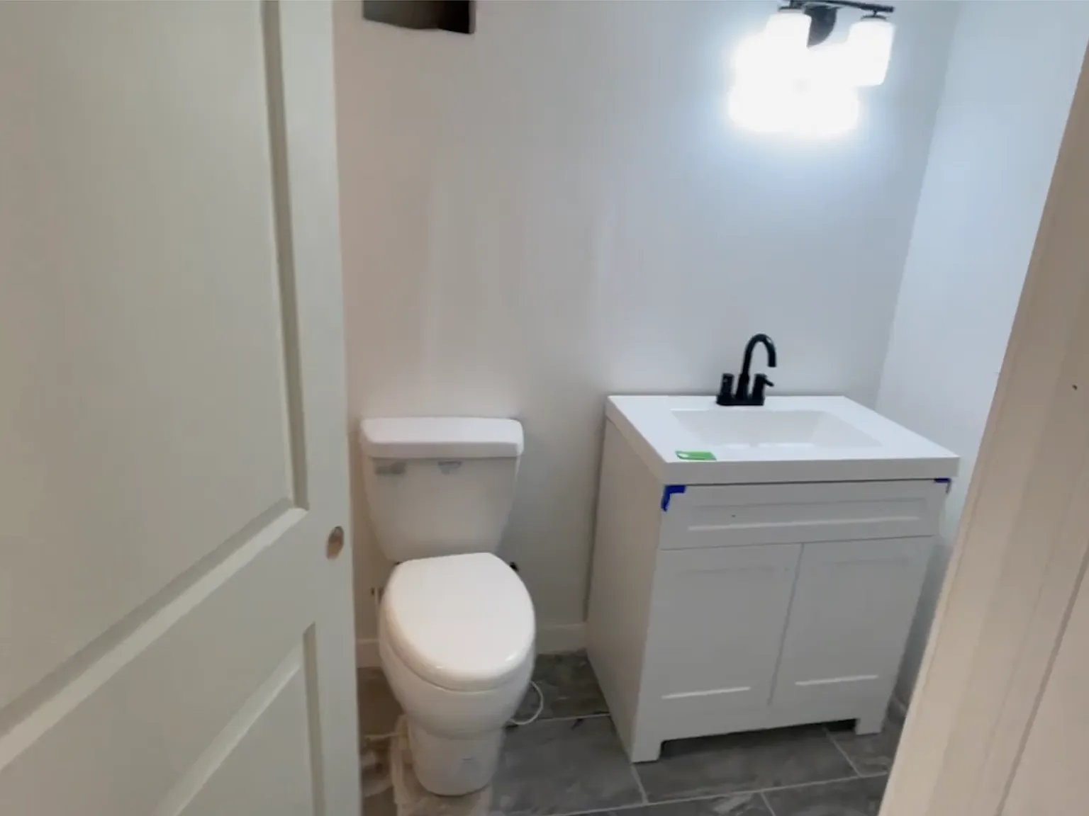 5622 Walnut Street - A — Photo 3