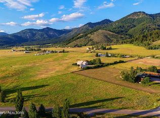 386 Saddle Dr, Etna, WY 83118