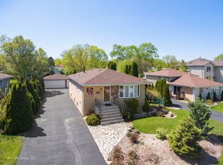 9750 S 81st Ave, Palos Hills, IL 60465
