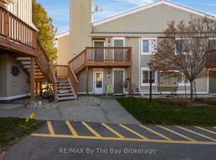 19 Dawson Dr #39, Collingwood, ON L9Y 5B4