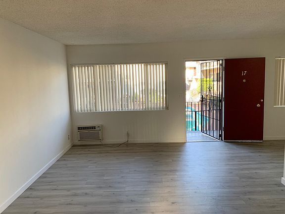 2nd image of 812 S Glendale Ave #17