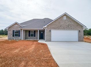 25525 Vaughn St, Elkmont, AL 35620