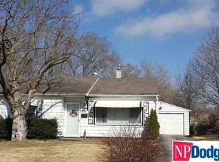 310 W 28th Ave, Bellevue, NE 68005