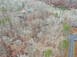 414 S Foxglove Rd, Westminster, SC 29693