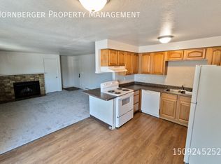 2944 N Crestline St #2944, Spokane, WA 99207