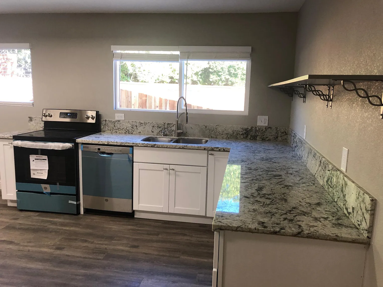 1 bed, 600 sqft, $1,650 — Photo 4