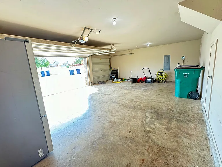 17225 Ridgewood Dr — Photo 32