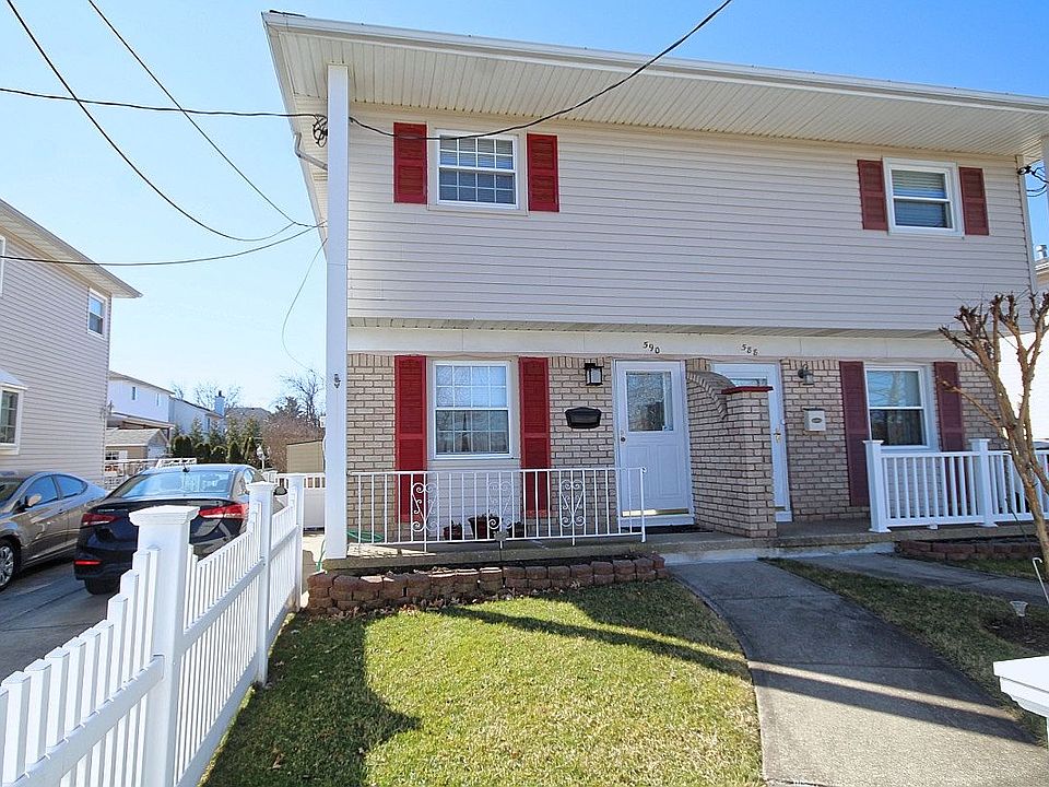 1st image of 590 New Dorp Ln