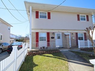 590 New Dorp Ln, Staten Island, NY 10306
