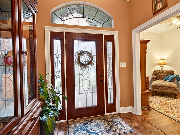 5th image of 13 Chinaberry Cir