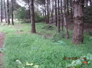 52 Madrone Rd, Whitethorn, CA 95589