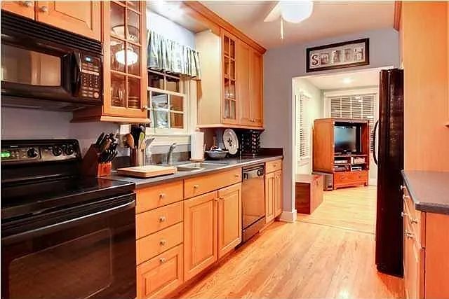 3 bed, 1547 sqft, $2,550 — Photo 4