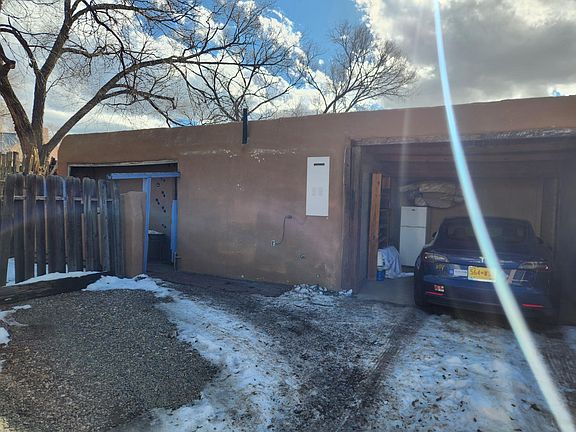 3rd image of 708 1/2 Don Felix St