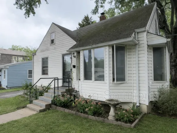 1335 N Osage St, Independence, MO 64050