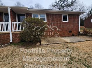 202 Kennemore St UNIT 7, Central, SC 29630