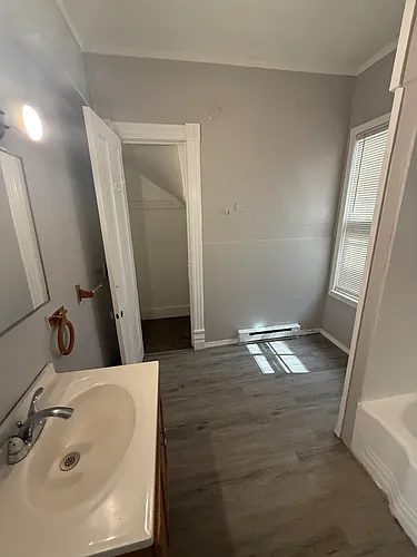 602 West Ave #2 Photo 1