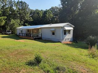 343 Mountain Creek Rd, Honea Path, SC 29654