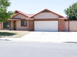 3014 E Avenue S4, Palmdale, CA 93550