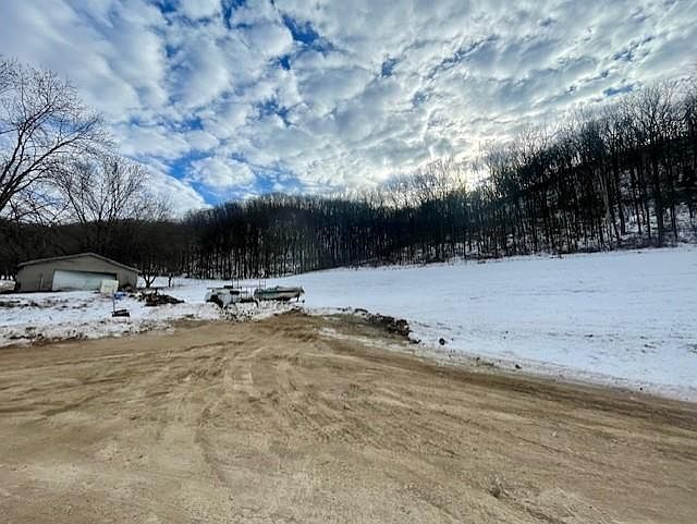 2nd image of W923 Lower Oak Valley Rd