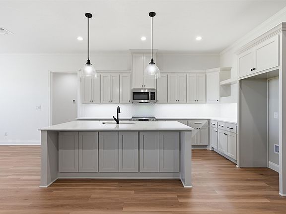 5th image of 1316 Promised Land Rd