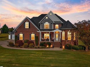 423 Overcreek Rd, Chesnee, SC 29323