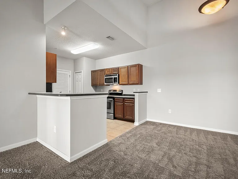 4920 Key Lime Dr #304 — Photo 8