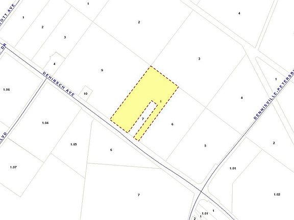 2nd image of 1560 De Hirsch Ave