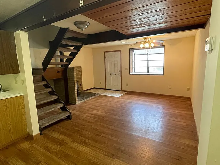64 W Northwood Ave — Photo 24