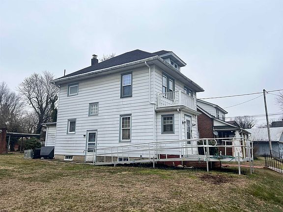 2nd image of 2 9th St