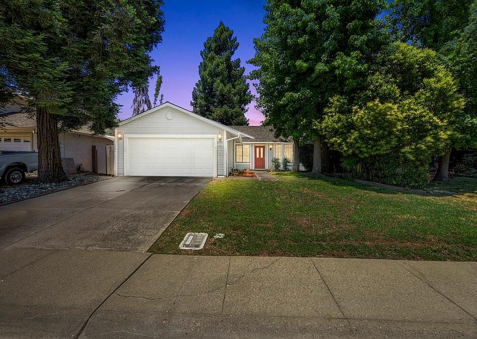 1st image of 2195 Borona Way
