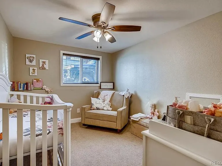 1534 S Ivy St — Photo 12