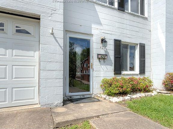 2nd image of 424 Montrose Dr