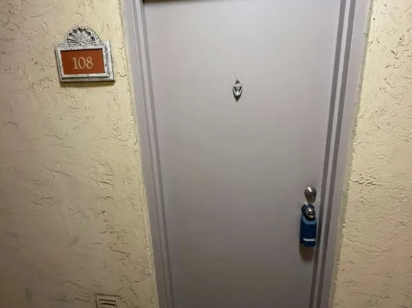 8160 Geneva Ct #1-108-1, Miami, FL 33166