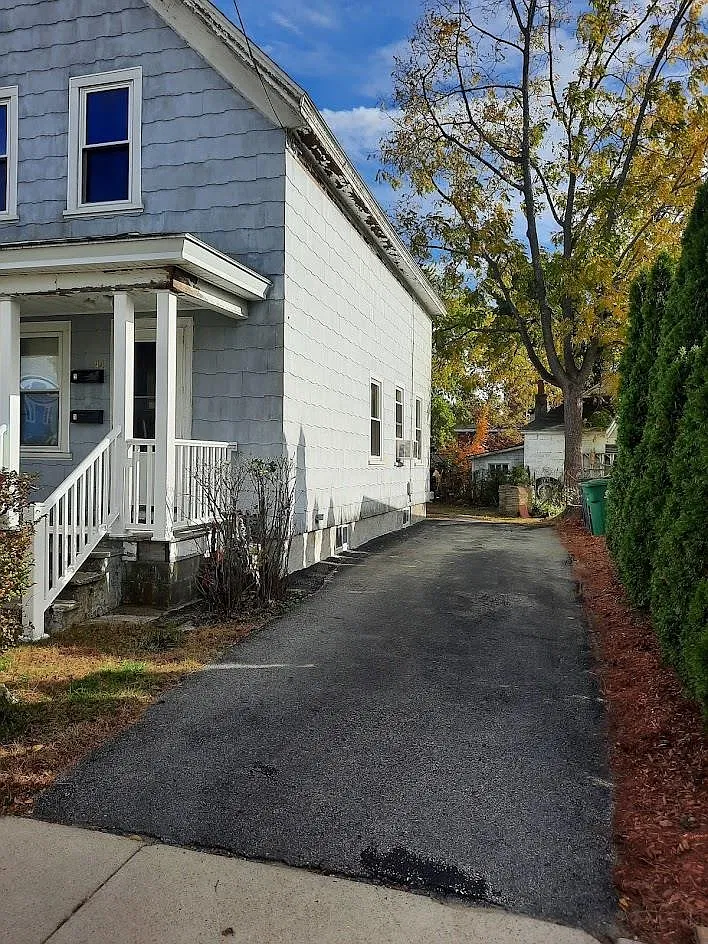 2 bed, 1572 sqft, $2,000 — Photo 3