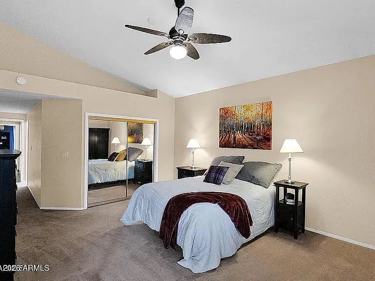 8979 E Gail Rd — Photo 16