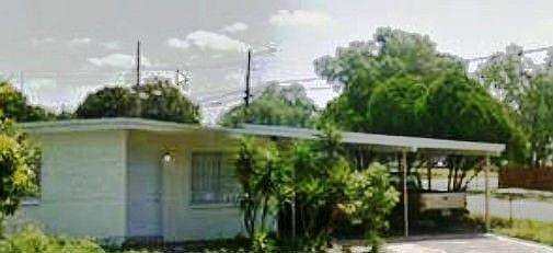 2nd image of 6201 N Lois Ave