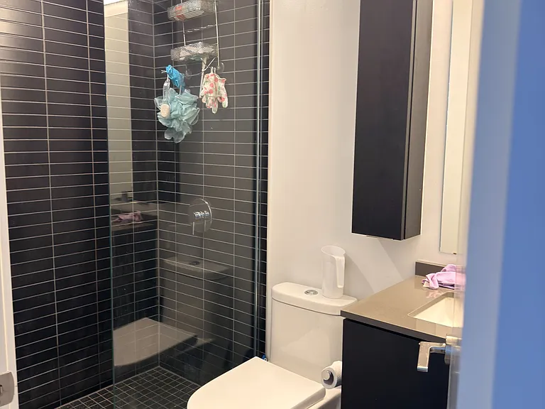 86 Dundas St E #1610 — Photo 4