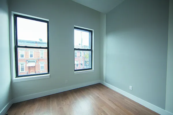Rented by Brooklyn Group | media 31