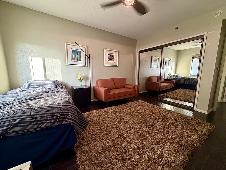 150 Ocean Park Blvd #423 — Photo 3