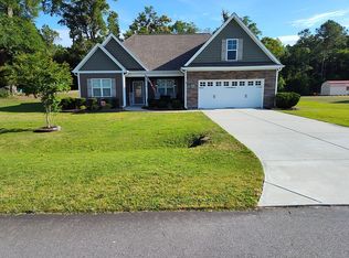 106 Chimney Landing Dr, Rocky Point, NC 28457
