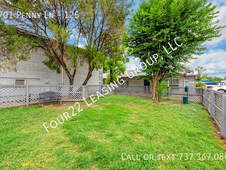 2701 Penny Ln #125 — Photo 5