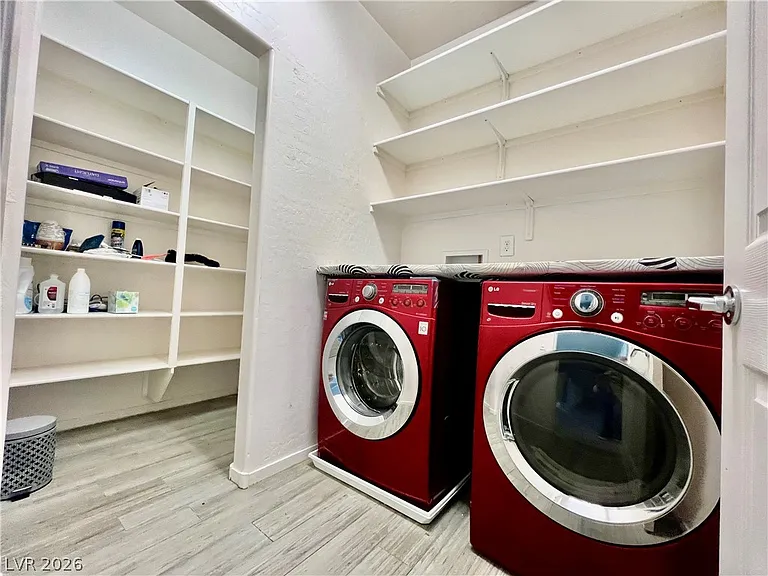 8667 Moon Crater Ave — Photo 36