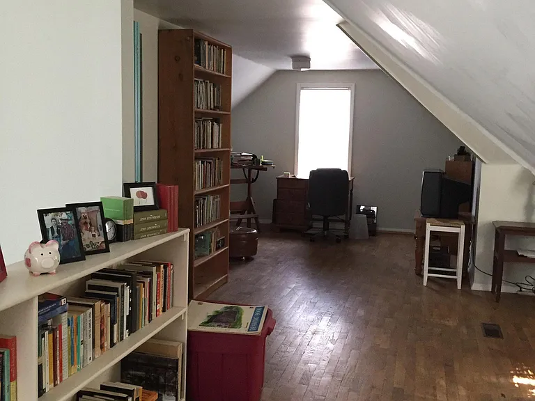 726 N Prospect St — Photo 13