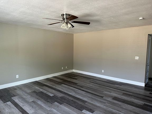 4th image of 1340-1408 W Vassar Dr #1348