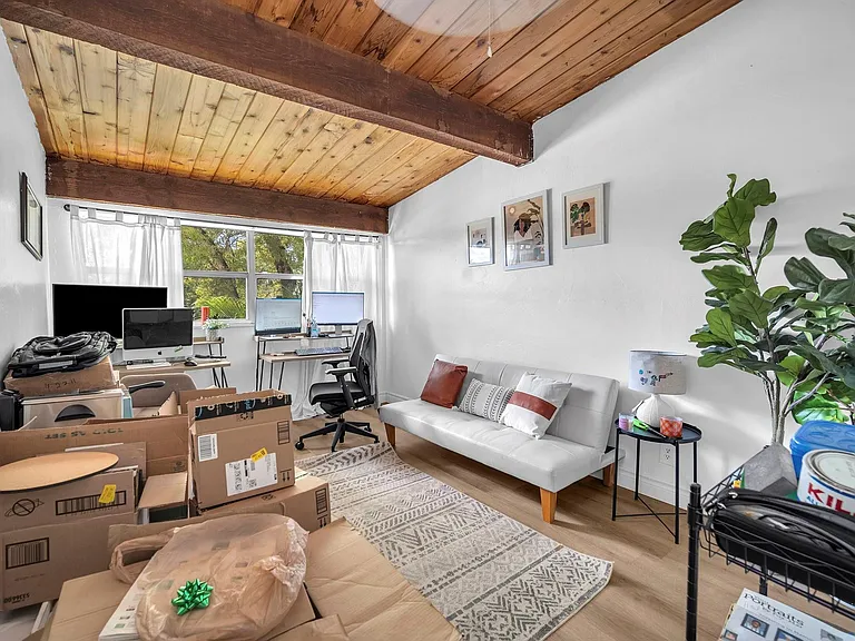740 E Coco Plum Cir #3 — Photo 25