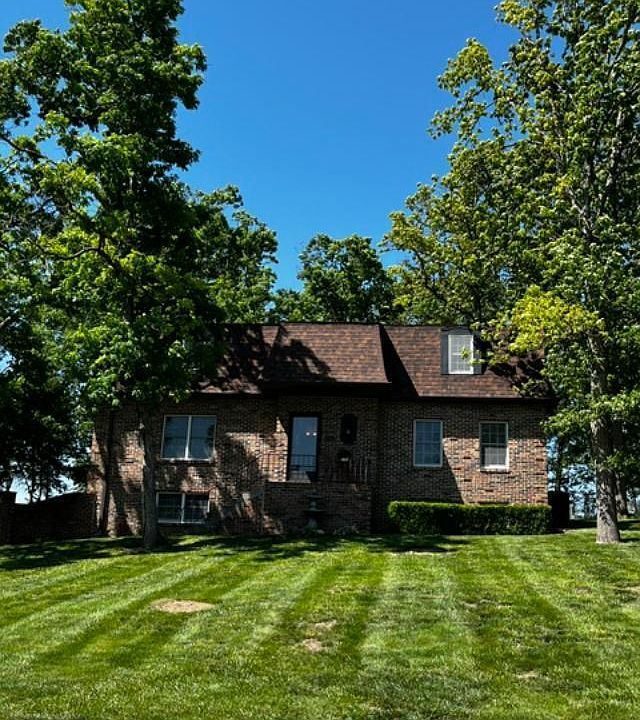 1st image of 4910 Sharon Dr
