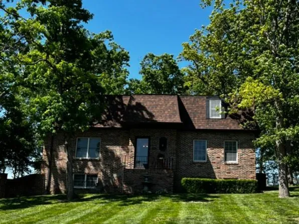 4910 Sharon Dr, Jefferson City, MO 65109